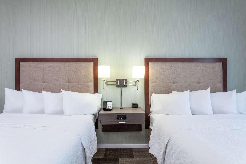 Hampton Inn & Suites Deland - photo 60