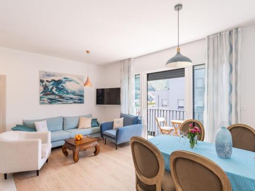 Apartment Marcus Mai Two Bedroom Apartment with Balcony