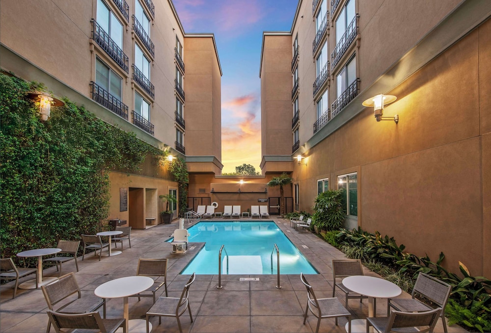 Hyatt Place Riverside Downtown - photo 37