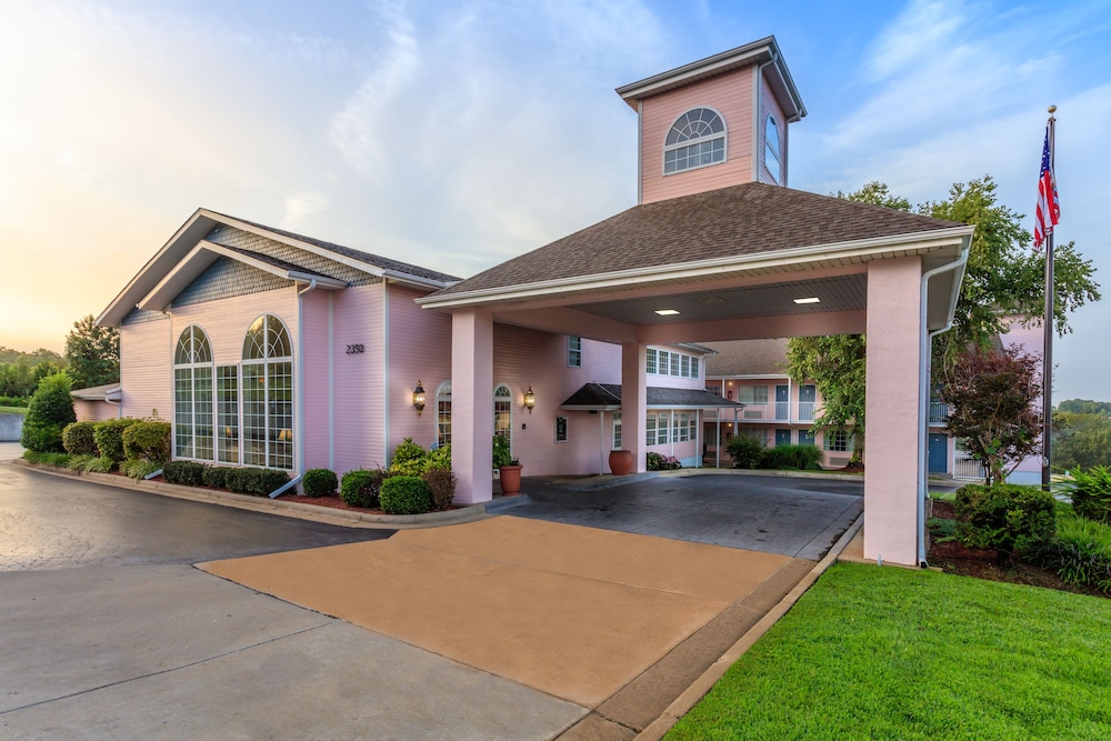 Angel Inn Central — hotel in Branson