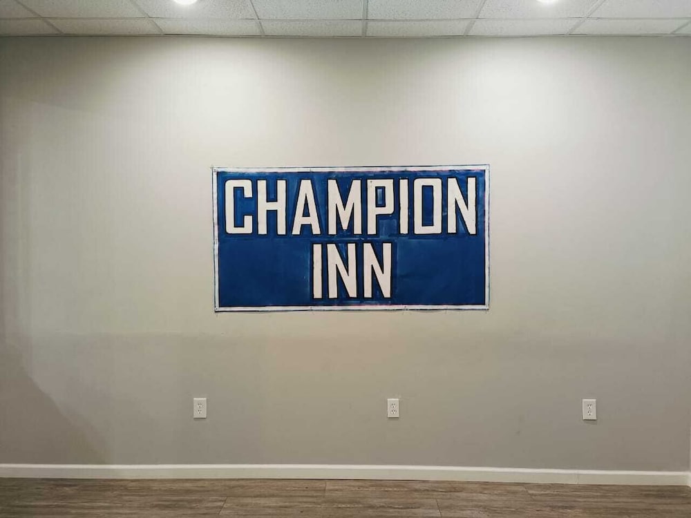 Champion Inn Motel By OYO Hwy 59 Shepherd - photo 8
