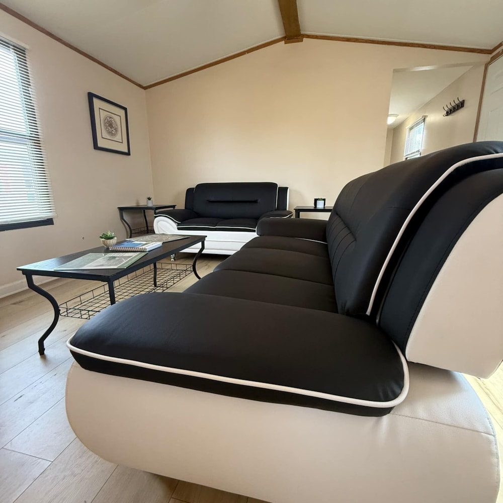 420 Oasis in Belleville, United States