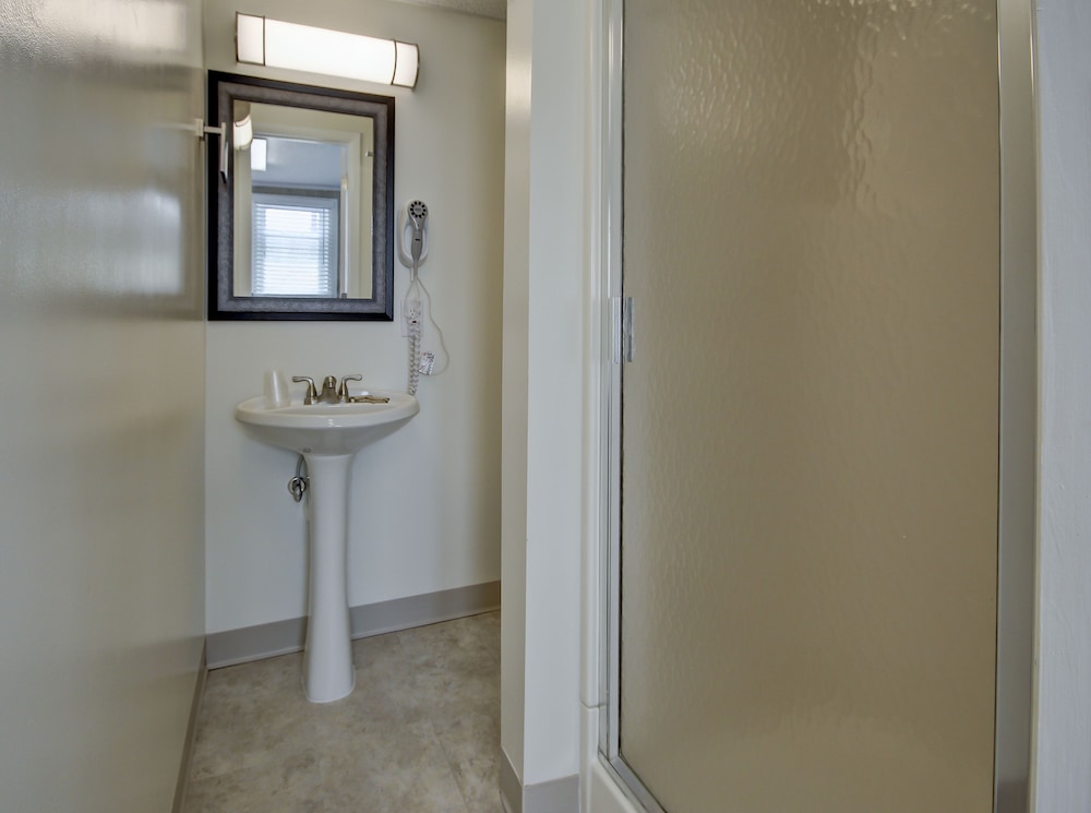 The Wellington Hotel & Suites Oceanblock - photo 49