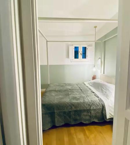 Tarzana home — 4-Star Luxury Hotel in Palermo, Italy
