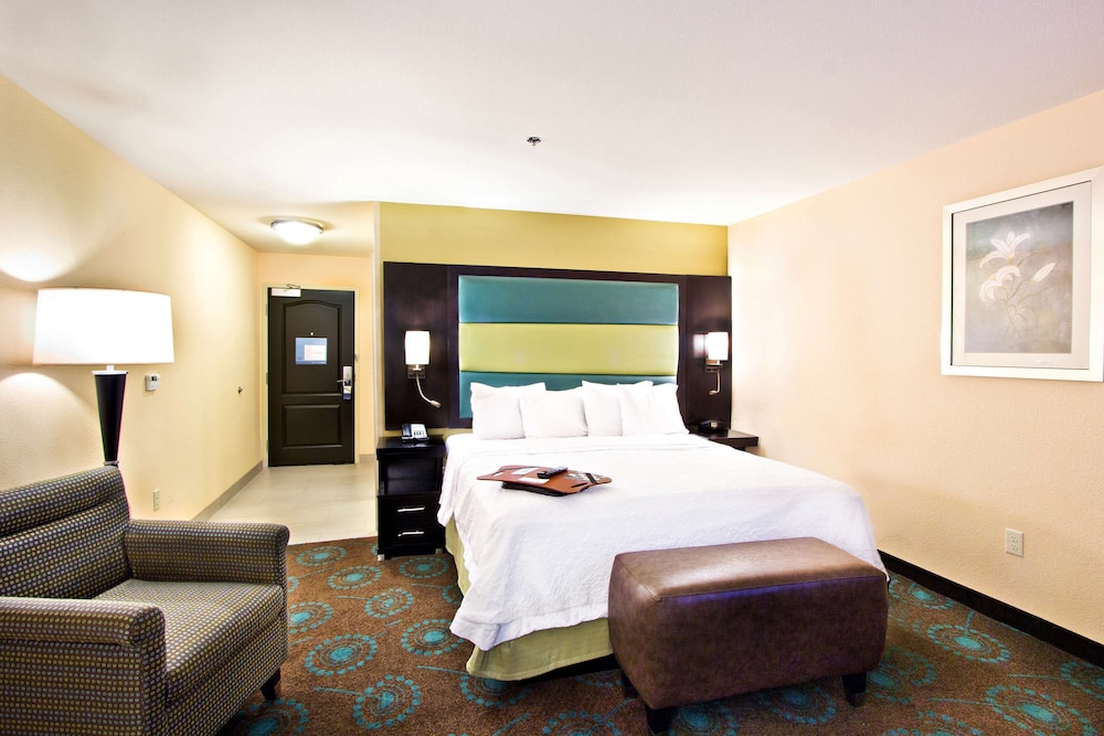Hampton Inn & Suites Salt Lake City Farmington - photo 29