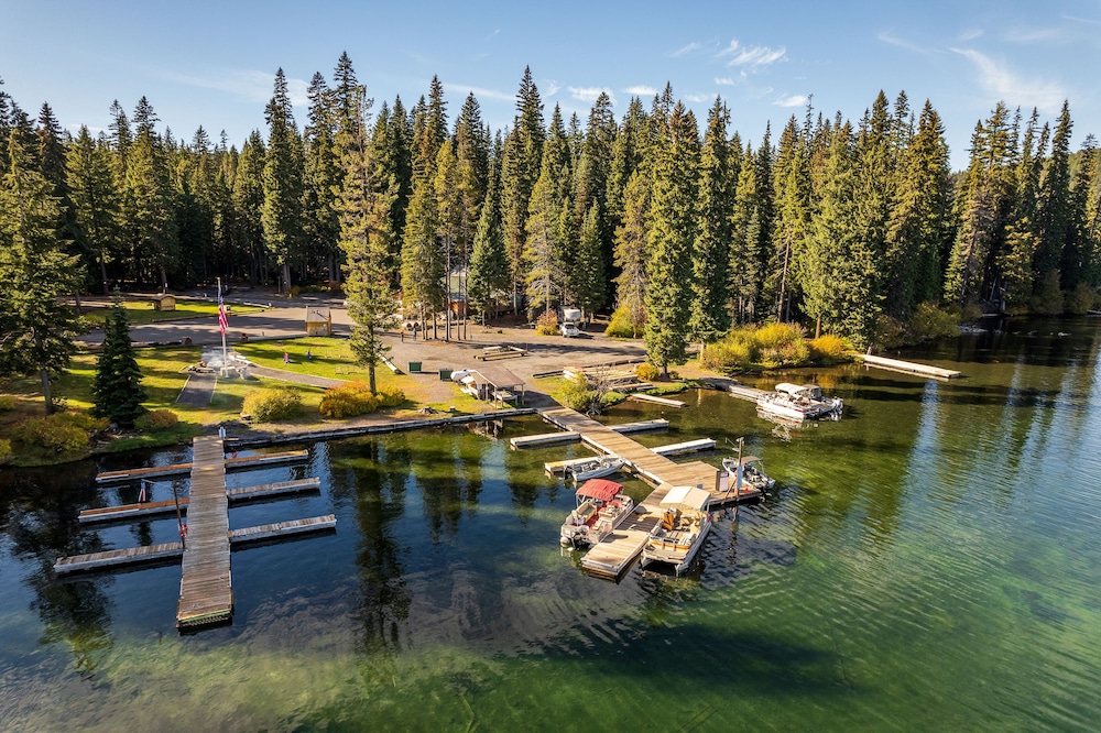 Shelter Cove Resort and Marina in Crescent, United States