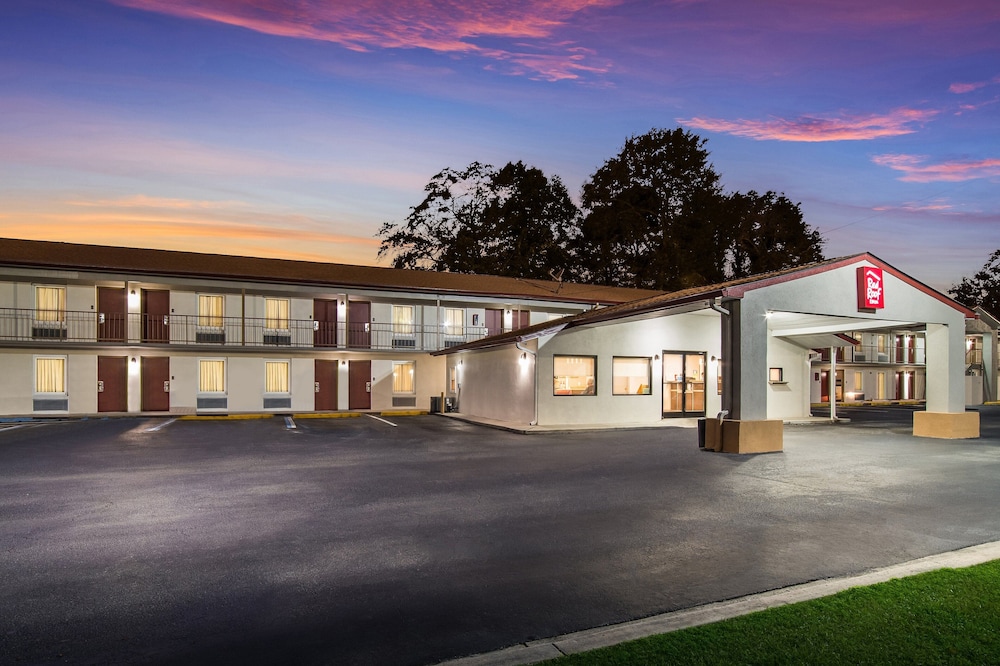 Red Roof Inn St George SC - photo 30