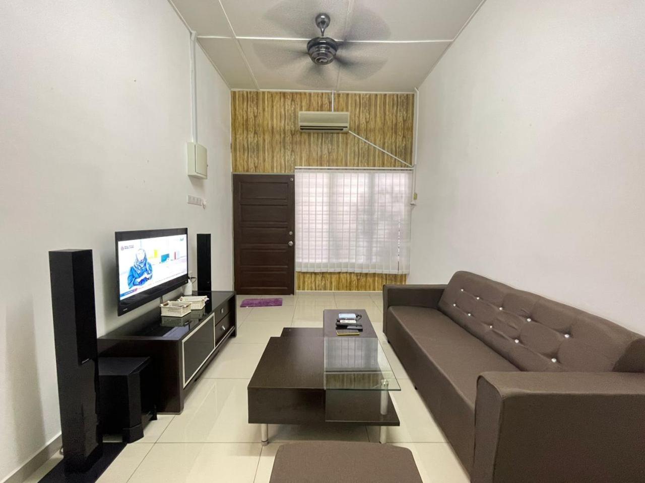 3 rooms Town Homestay 1 mins to Town — 4-Star Luxury Hotel in Teluk Intan, Malaysia