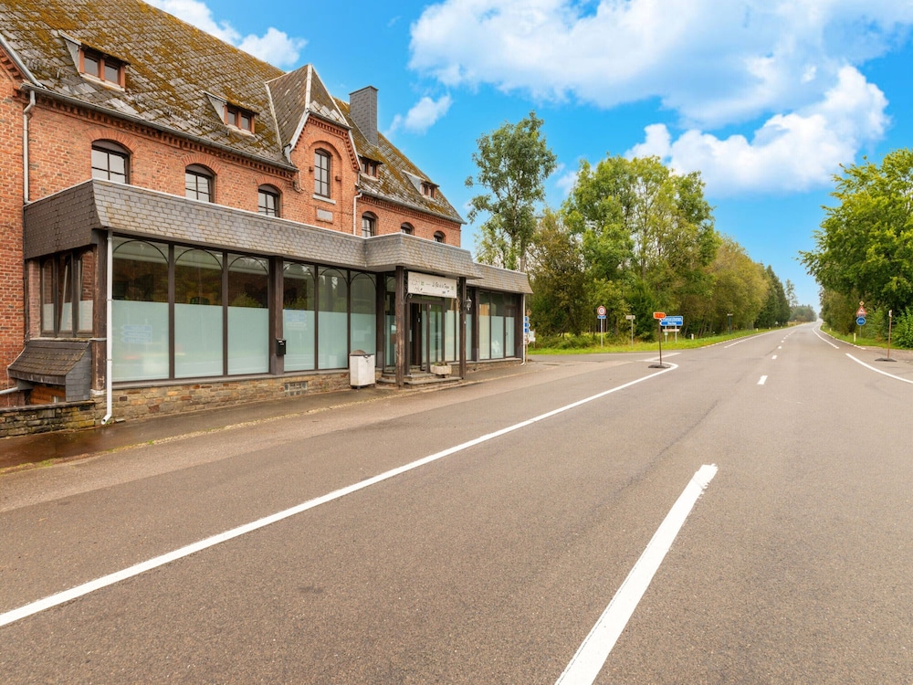 Former Hotel with Swimming Pool Hot Tub Sauna for Family Groups in Malmedy, Belgium