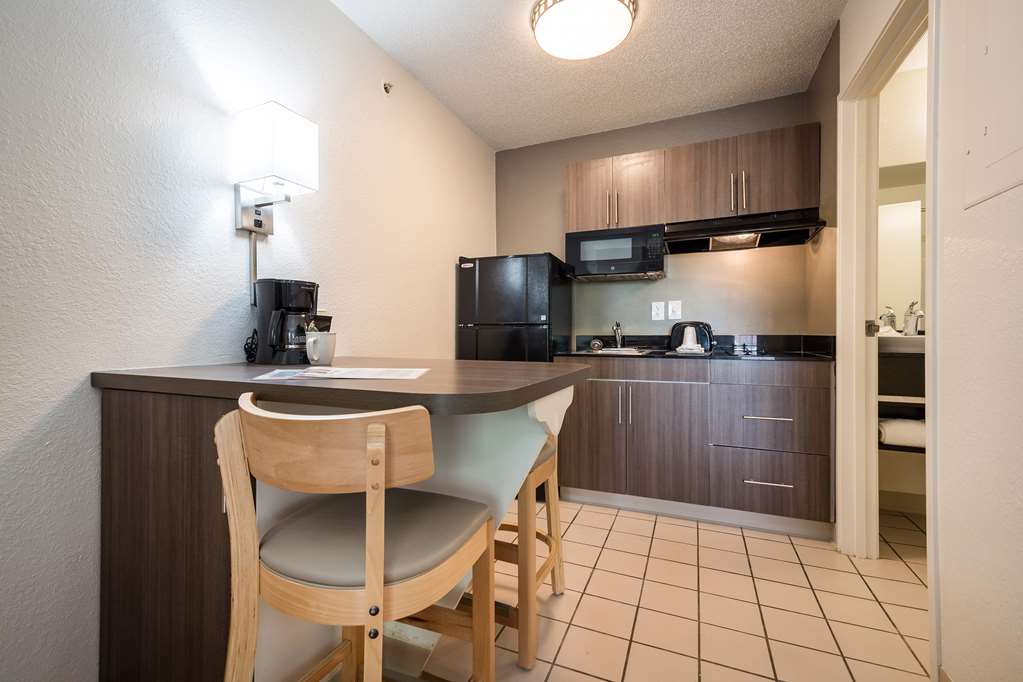 Studio 6 Extended Stay Roswell GA Atlanta - photo 19