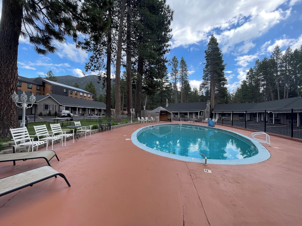 Tahoe Hacienda Inn - photo 56