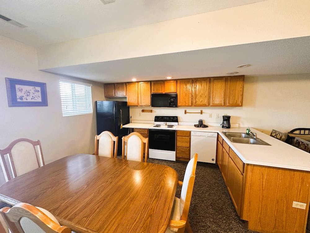 Alhonna Resort LLC - photo 117