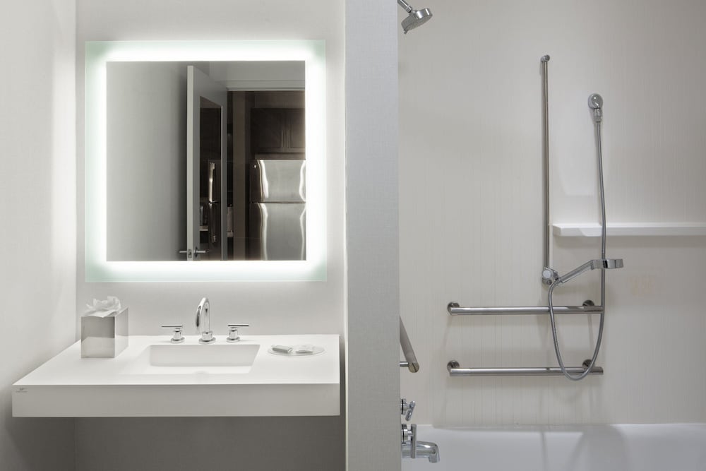 TownePlace Suites Boston Logan Airport Chelsea - photo 35