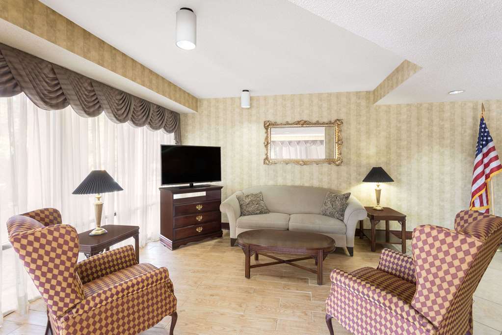 Baymont by Wyndham Griffin - photo 7