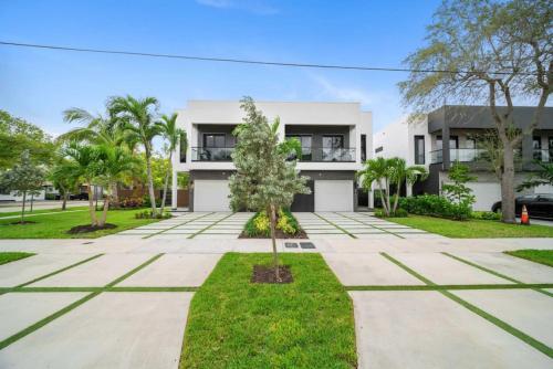 The Elements Home with 2 Pools — 4-Star Luxury Hotel in Fort Lauderdale, United States