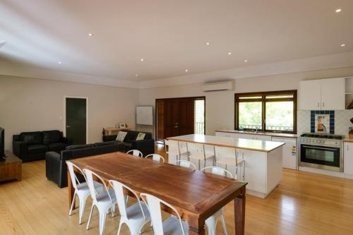 Norfolk Trails Forest Retreat in Dunsborough, Australia