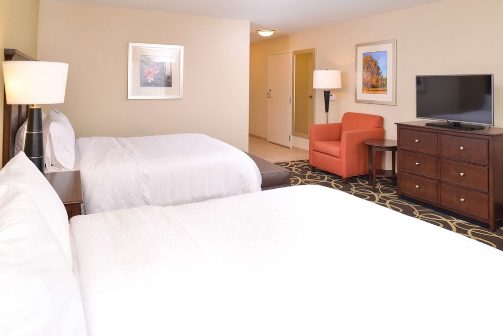 Hampton Inn Omaha Midtown Aksarben Area - photo 19