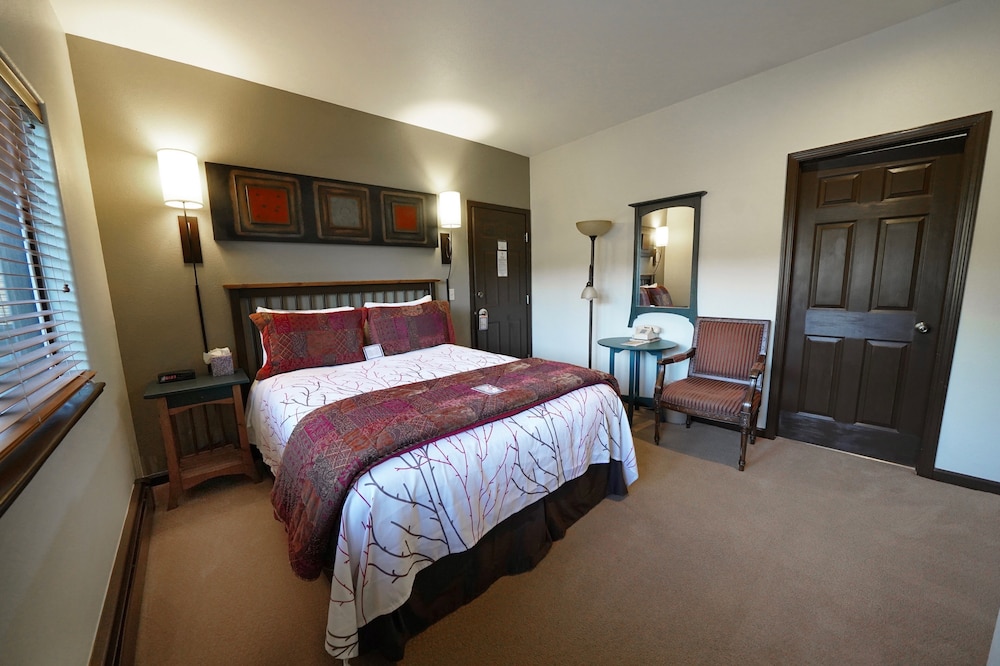 Frisco Inn on Galena Street - photo 32