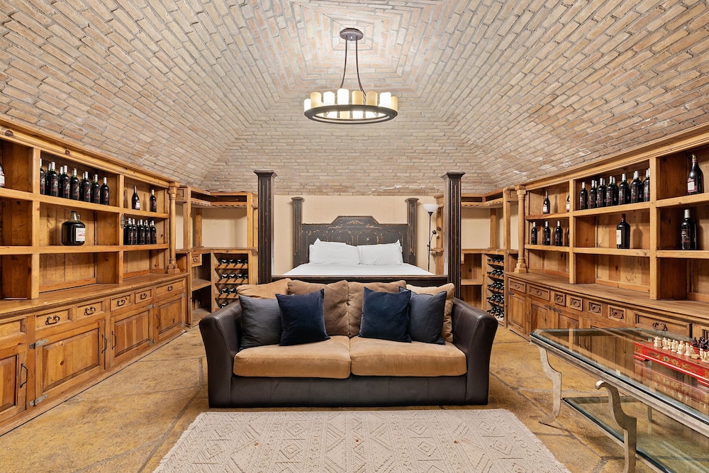 Trois Estate at Enchanted Rock - photo 8