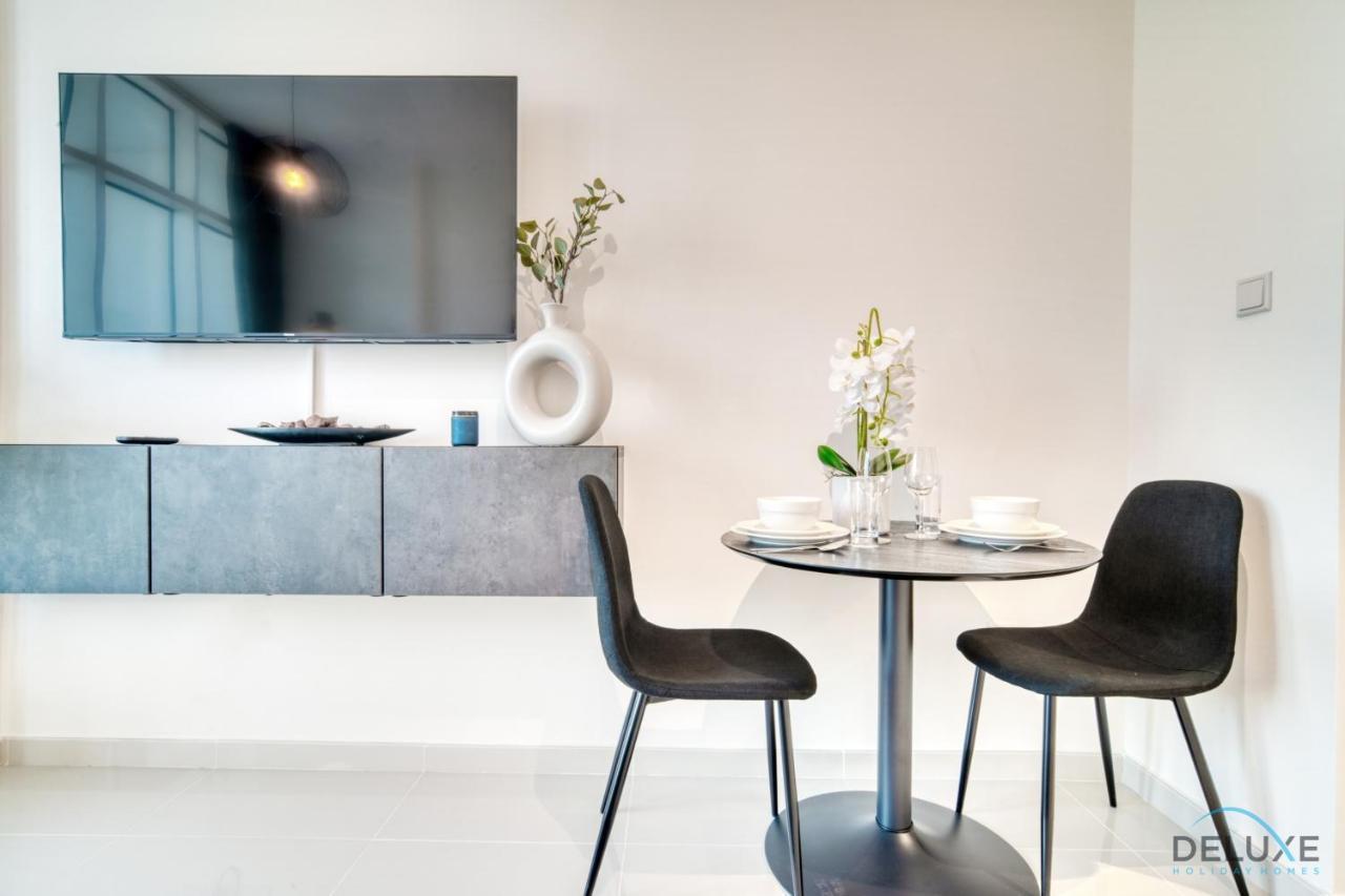 Delightful Studio at Carson A DAMAC Hills Dubailand by Deluxe Holiday Homes — 4-Star Luxury Hotel in Dubai, United Arab Emirates