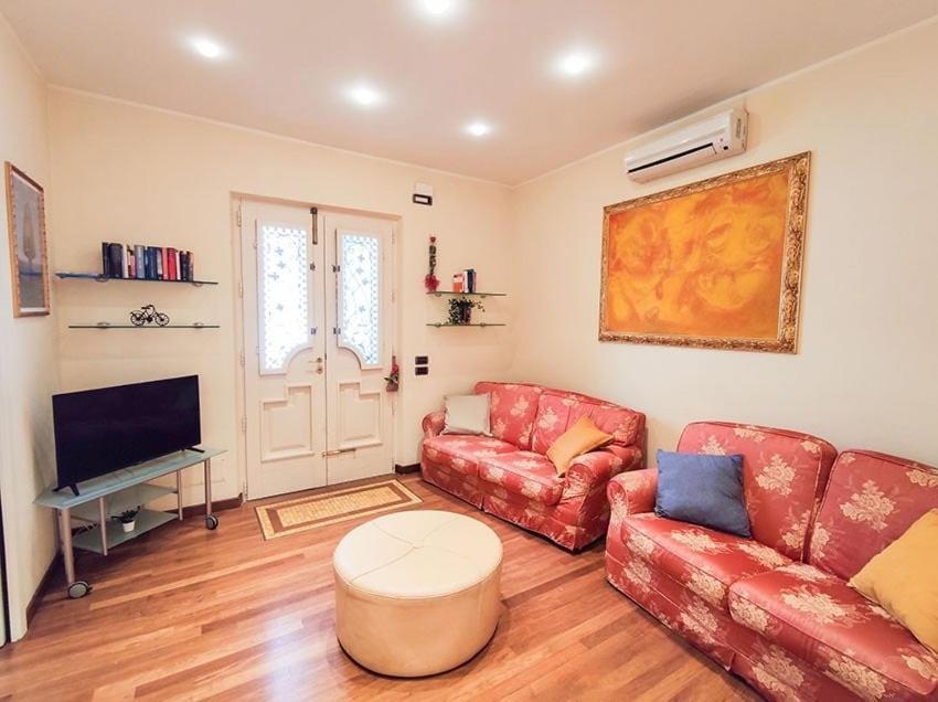 Casa di Alessia — 4-Star Luxury Hotel in San Benedetto Del Tronto, Italy