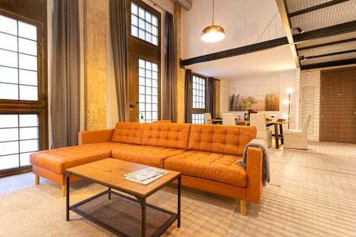 MalagaSunApts Industrial Loft CityCentre — 4-Star Luxury Hotel in Malaga, Spain