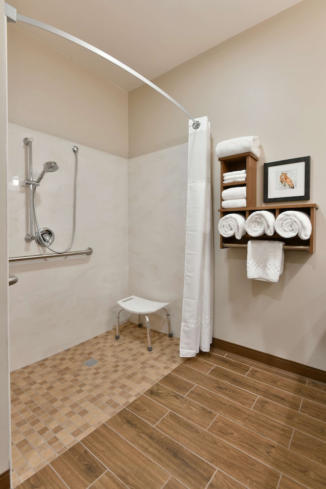 GrandStay Hotel & Suites Sisters - photo 21