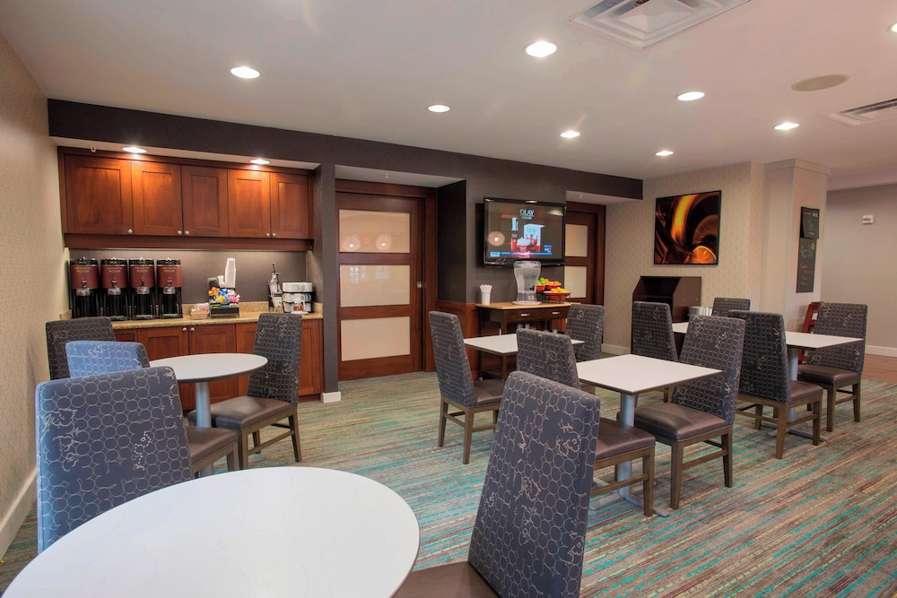 Residence Inn by Marriott Cincinnati North West Chester - photo 36