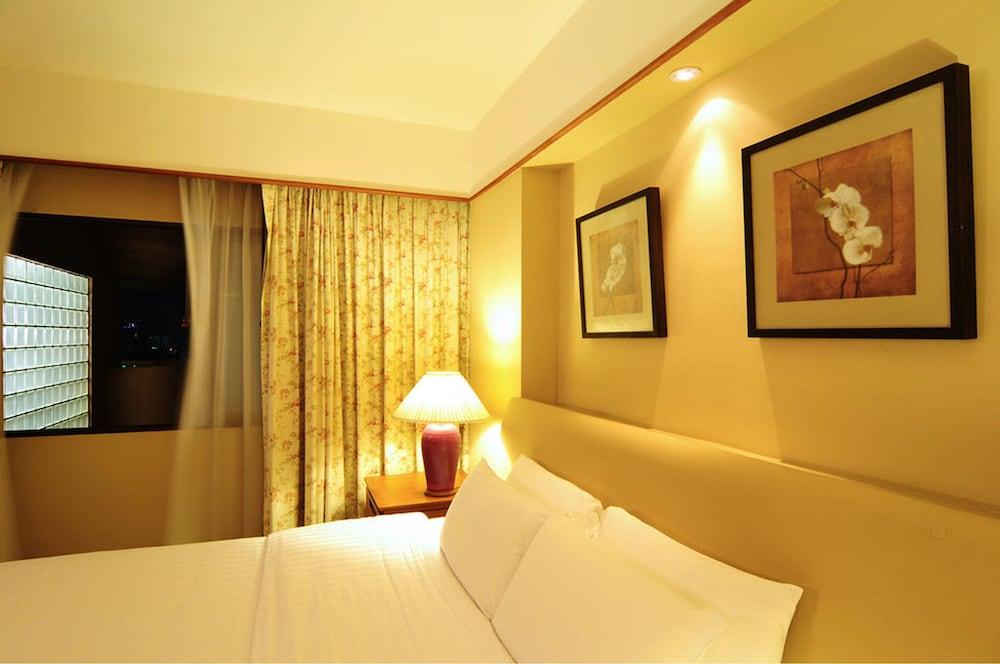 Pantip Suites — 4-Star Luxury Hotel in Bangkok, Thailand