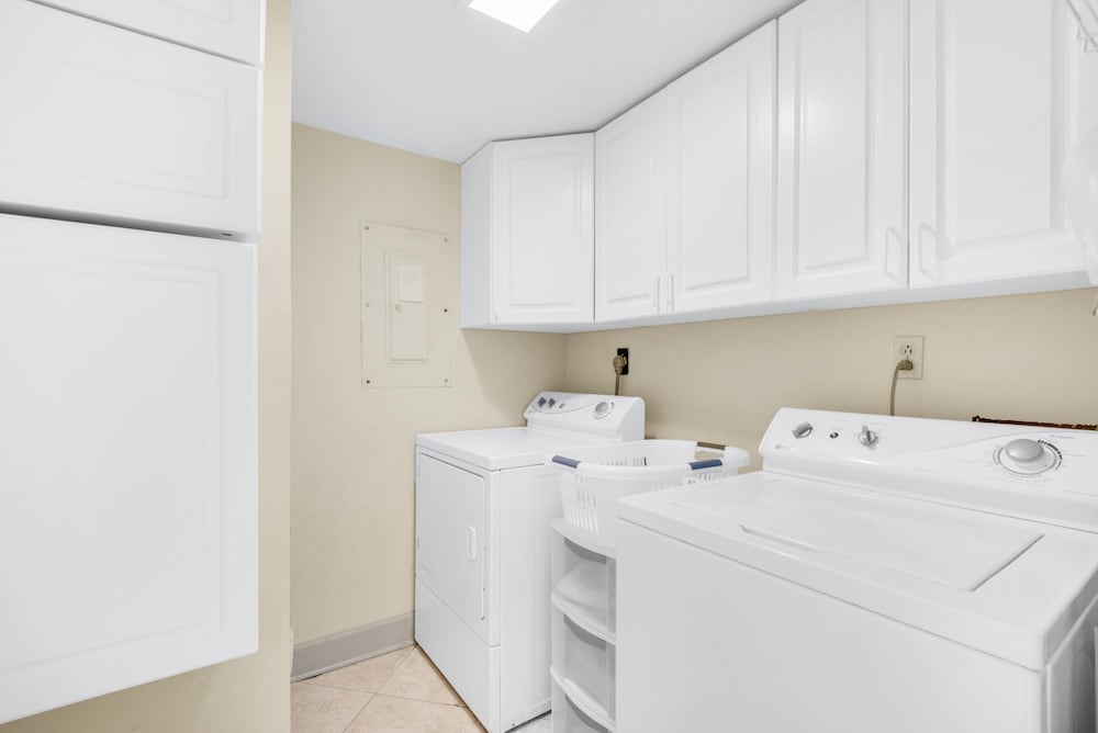 Shoreline Towers Townhouse 4 1 - photo 35