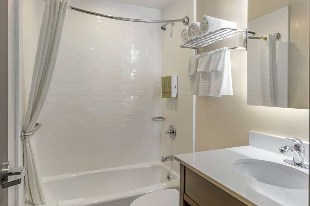 Best Western Brooklyn Coney Island Inn - photo 22