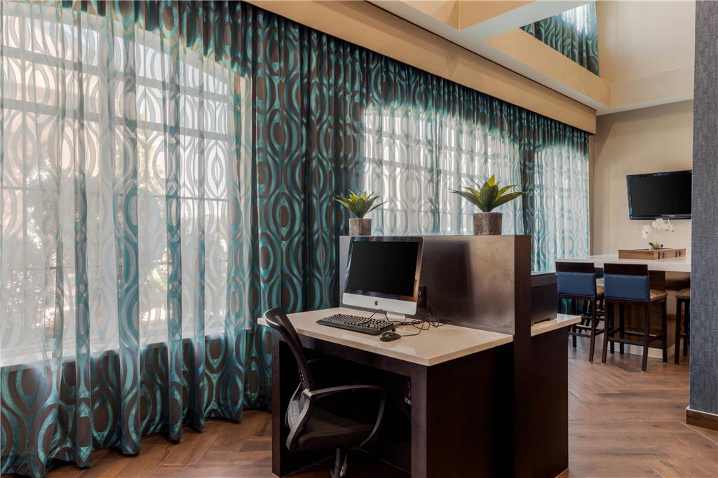 Comfort Suites Waco North Near University Area - photo 25