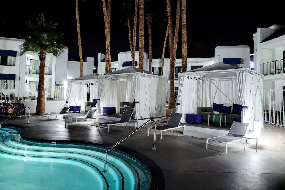 Serene Vegas Boutique Hotel Las Vegas - photo 45