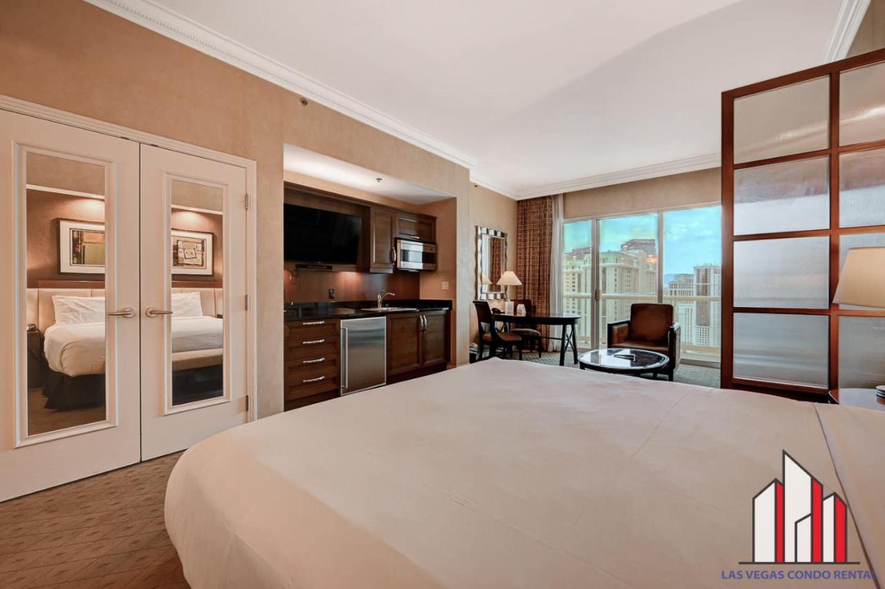 MGM Signature 29 617 Penthouse Studio F1 w Balcony