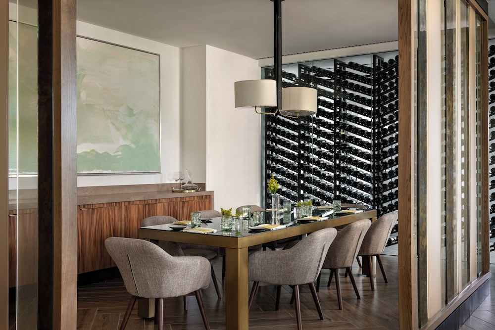 Four Seasons Hotel Los Angeles at Westlake Village - photo 49