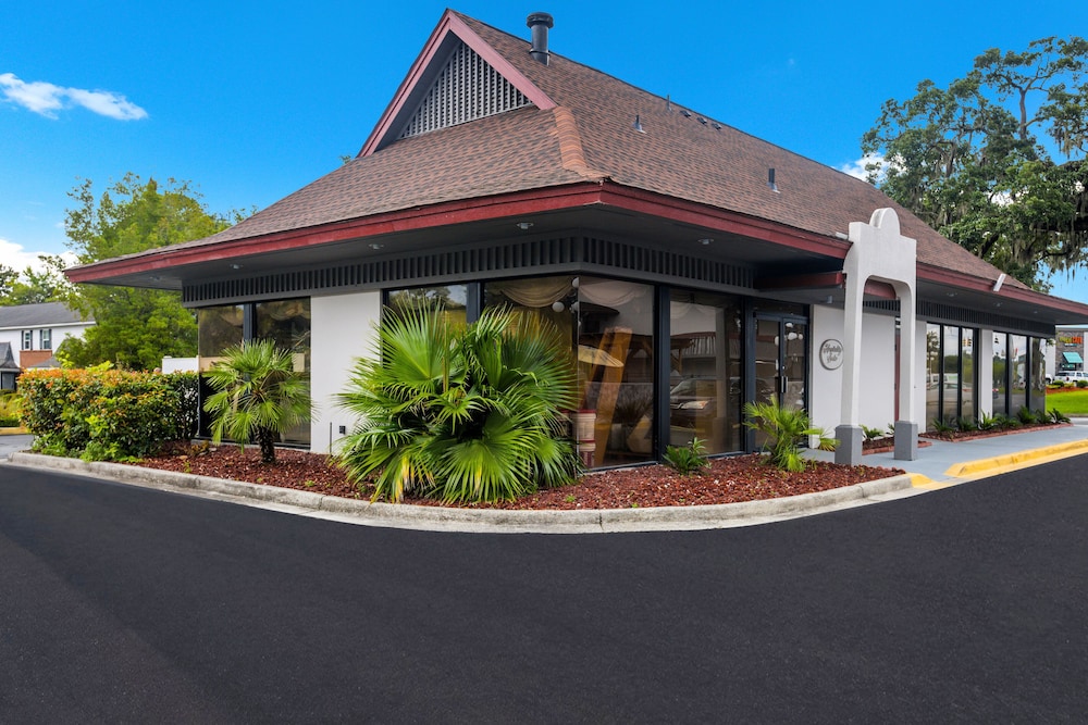 Red Roof Inn Savannah Southside Midtown - photo 25