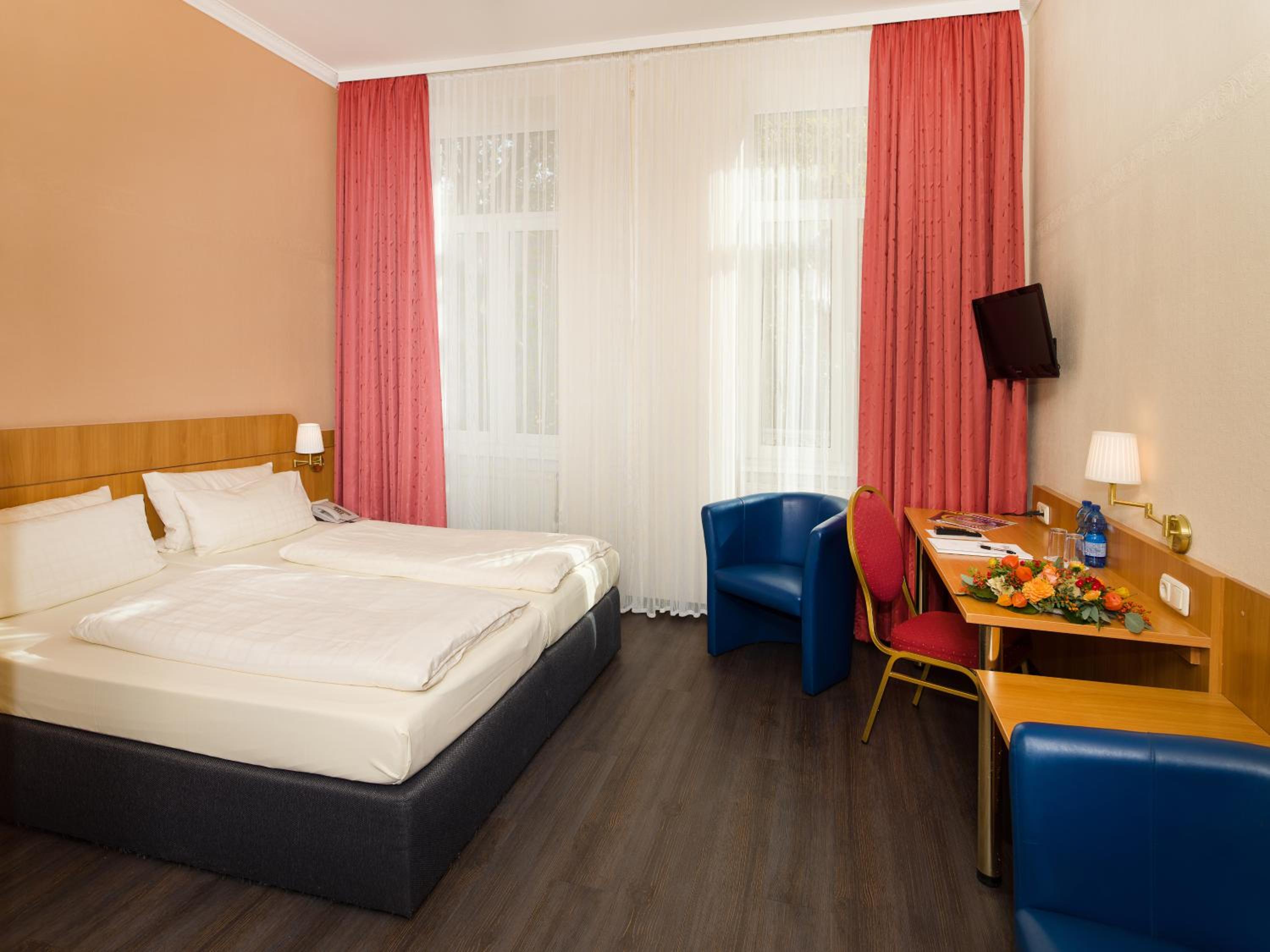 Hotel Königshof - carbon neutral hotel in Neustadt