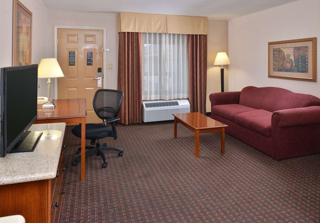 Americas Best Value Inn & Suites San Benito - photo 15