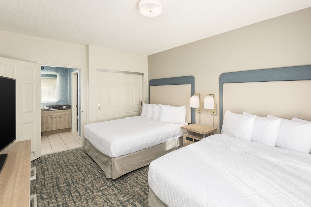 Homewood Suites Miami Airport Blue Lagoon - photo 11