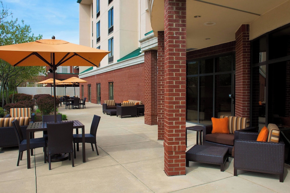 Courtyard by Marriott Bloomington - photo 55