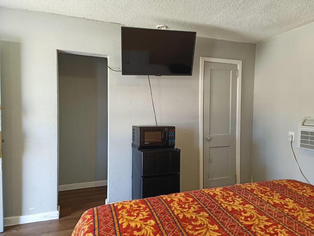 Crown Inn By Oyo Orangeburg Hwy 301 - photo 10