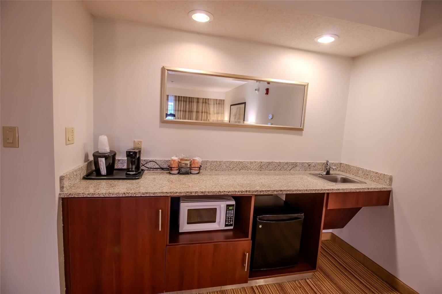 Country Inn & Suites by Radisson Convention Center - photo 32