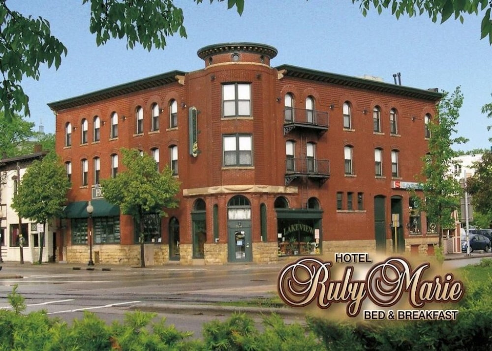 Hotel Ruby Marie - photo 29