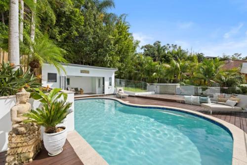 Architect designed Entertainer in Sydney, Australia