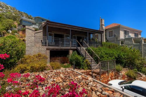 Tweni Cottage