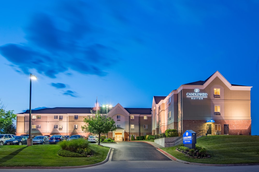 Candlewood Suites Jefferson City by IHG - photo 34