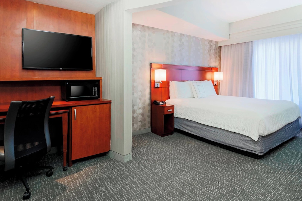 Courtyard by Marriott Dallas Arlington South - photo 15