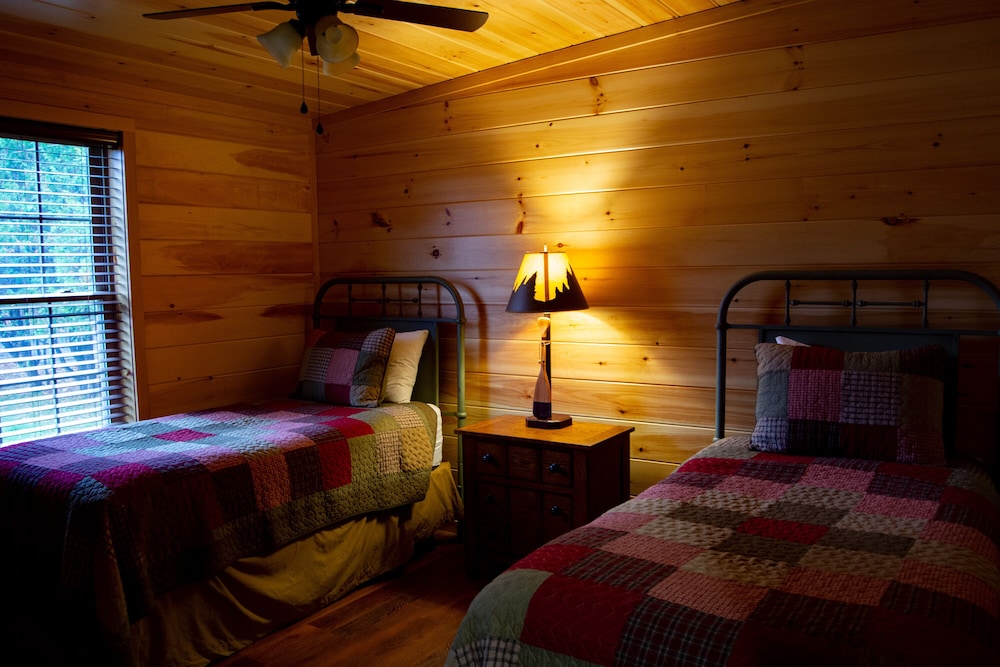 Ampersand Bay Resort - photo 7