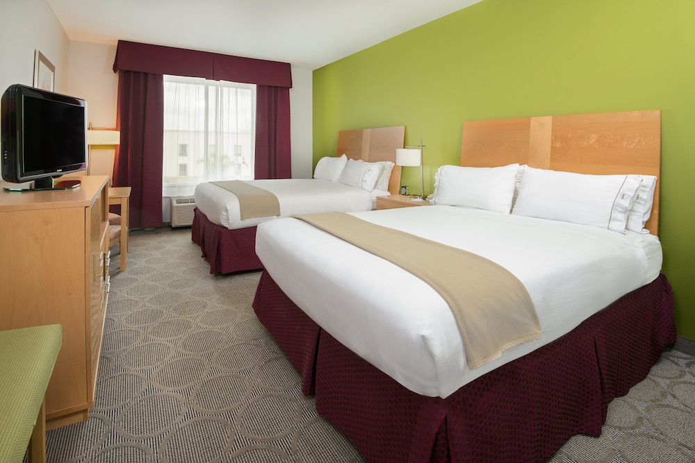 Holiday Inn Express Hotel & Suites Clute Lake Jackson by IHG - photo 5