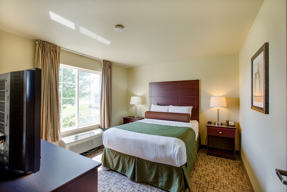 Cobblestone Inn & Suites Durand - photo 24